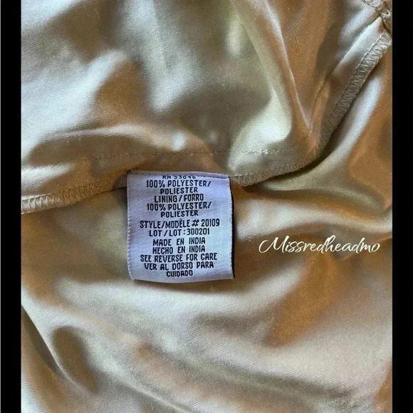 ~Long Sequin Dress~ with Flaws - Size 6 - Picture 9 of 10